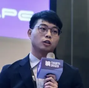 Portrait of Yu-Shun Wang